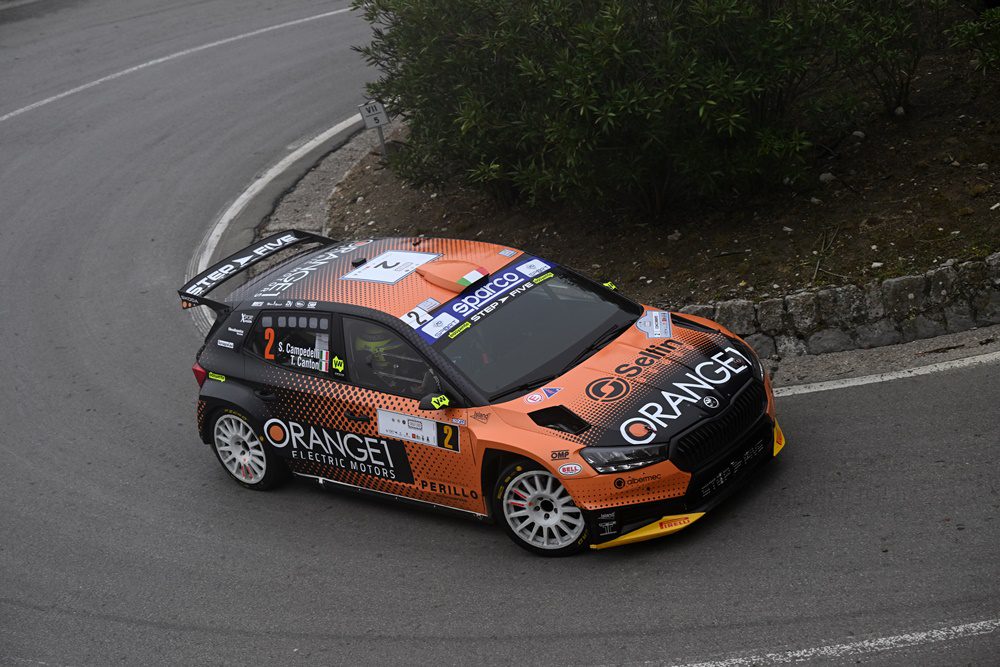 Ο Καμπεντέλι στην 3η θέση του rally Targa Florio