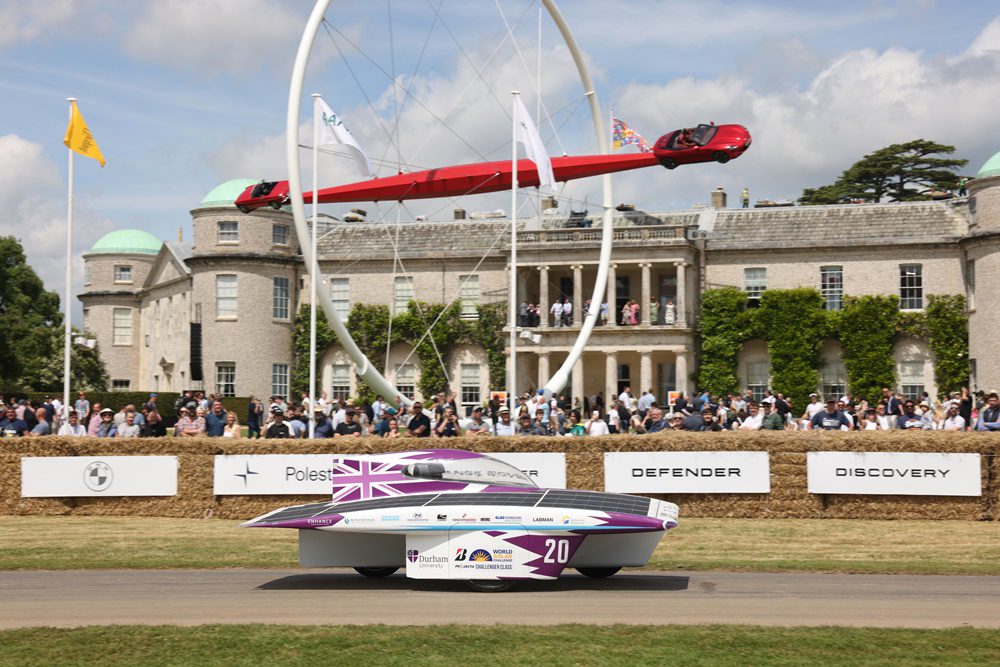 Μέχρι και ηλιακά συναντάς στο Goodwood