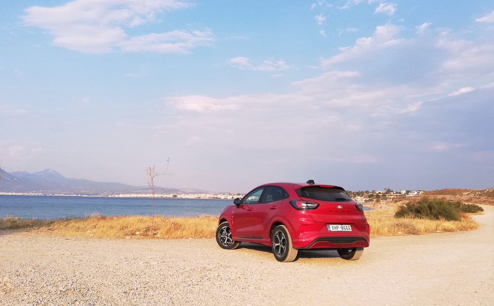 Ελκυστικές εξακολουθούν οι καμπύλες του Ford Puma 